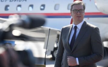 «Им меня любить не за что»: президент Сербии прокомментировал планы Запада отстранить его от власти