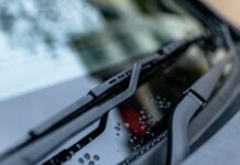 Компания Tesla и ее удивительная идея разработать «лазеры для стеклоочистителей»