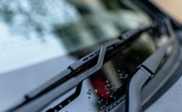 Компания Tesla и ее удивительная идея разработать «лазеры для стеклоочистителей»