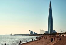 Путин назвал доходы Петербурга от переезда «Газпрома»