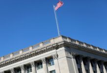 В США поддержали санкции на вторичный рынок долговых бумаг России