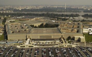 Американская ракета с гиперзвуковым оружием не смогла взлететь