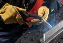 Сварочное оборудование: особенности, виды