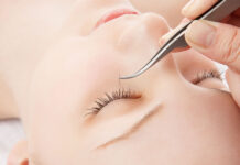 Материалы для наращивания ресниц: какие нужны