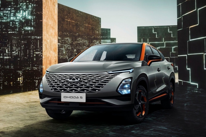 Новые кроссоверы Chery для России: Omoda 5, ещё один «премиум», Tiggo 4 Pro и другие