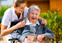 По каким критериям стоит выбирать пансион для пожилого человека