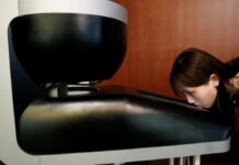 Экран, который нужно лизать, чтобы почувствовать виртуальный вкус