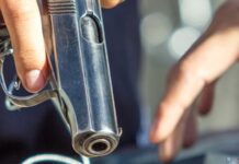 В Казахстане грозят уничтожением вооруженным протестующим