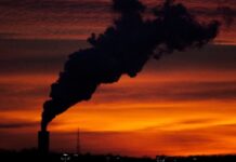 Билл Гейтс инвестирует в завод по улавливанию CO2 с использованием специального пластика