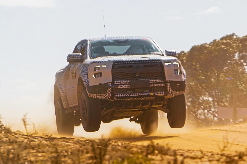 Ещё один «заряженный» пикап: Ford готовится к скорой премьере Ranger Raptor