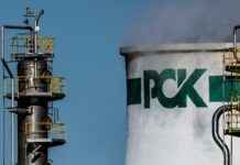 В Минэкономики Германии допустили дефицит бензина при нефтяном эмбарго