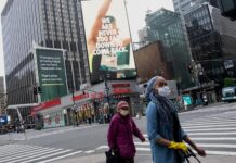 Минфин США вывел из-под санкций выплаты пенсий за пределами России