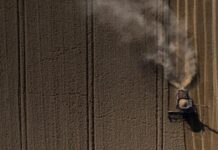 Reuters узнал о просьбе России отменить санкции против банка из-за