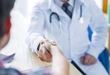 Нарколог: специфика работы врача, когда стоит обратиться