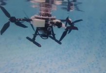 Этот дрон может летать как птица и плавать как рыба