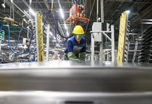 Эксперты назвали семь трендов 2023 года в экономике России