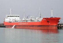 Казахстан нарастит флот для поставок нефти в обход России