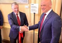 Мэр Одессы Труханов встретился с американским дипломатом Уолкером