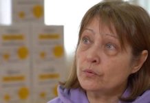 «Я потеряла все, но отдала бы снова, если бы наши воины были живы»: история из Бахмута в музее «Голоса мирных» Фонда Рината Ахметова