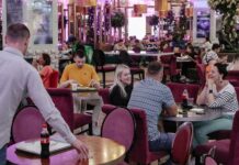 «Инфляция для бедных» разогнала «нормальный» доход россиян