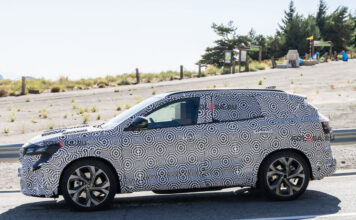 Renault Austral готовится к рестайлингу: кроссовер попался на дорожных тестах