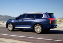 У большого кроссовера Exeed VX появилась 619-сильная версия с новым дизайном