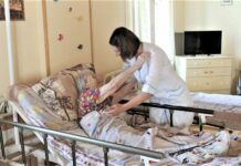 Как помочь пожилому человеку справиться с тревогой перед смертью