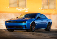 В линейке Dodge Charger пополнение: теперь и пятидверный лифтбек