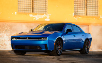 В линейке Dodge Charger пополнение: теперь и пятидверный лифтбек