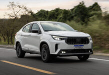 Кросс-купе Fiat Fastback обновилось в стиле Pulse, цены известны