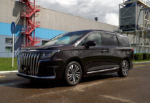 На заводе в Татарстане стартовало серийное производство минивэна Sollers SP7