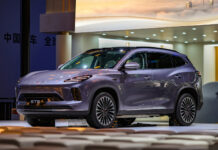 Представлен Exeed ET5: кроссовер на базе Exeed TXL сменил название перед премьерой