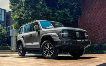 Обновлённый внедорожник Tank 300 выходит на российский рынок, цены известны