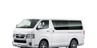 Toyota обновила вэн HiAce прошлого поколения: изменения коснулись салона и списка оснащения