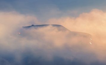 Renault анонсировала новый кроссовер: у него будет имя Filante и корейская сборка