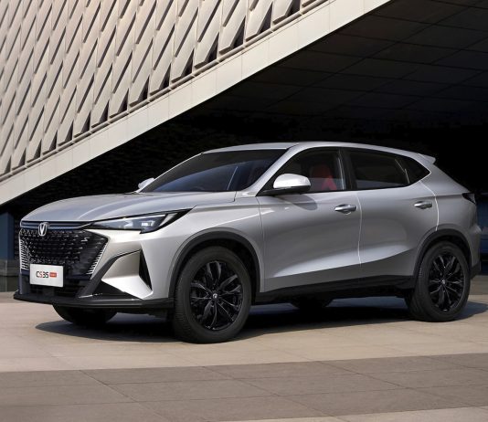 Кроссовер Changan CS35 Max для российского рынка: стал известен состав комплектаций
