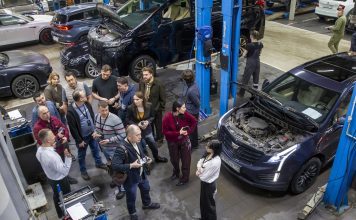 Рынок машин с пробегом в РФ достиг рекорда и столкнулся с дефицитом востребованных моделей