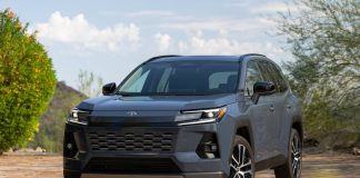 Toyota собирается нарастить объём производства RAV4, Camry и Grand Highlander